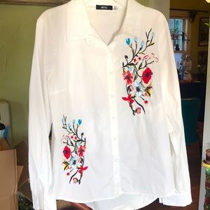 OBO S BDG Floral Embroidered White Button UP